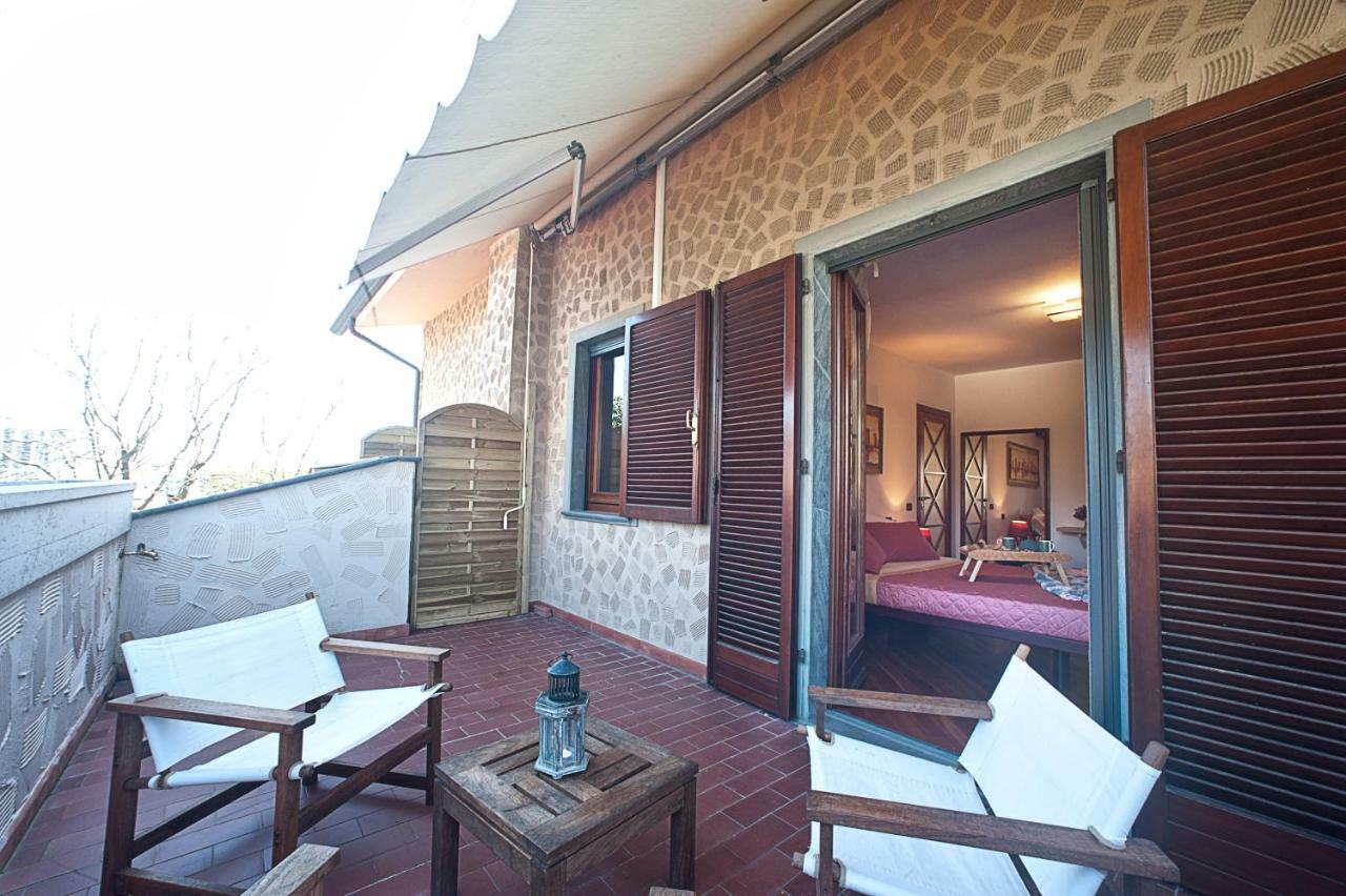 B&Blatosca Marina di Massa Exterior foto